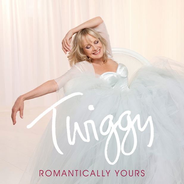 Twiggy - Romantically Yours