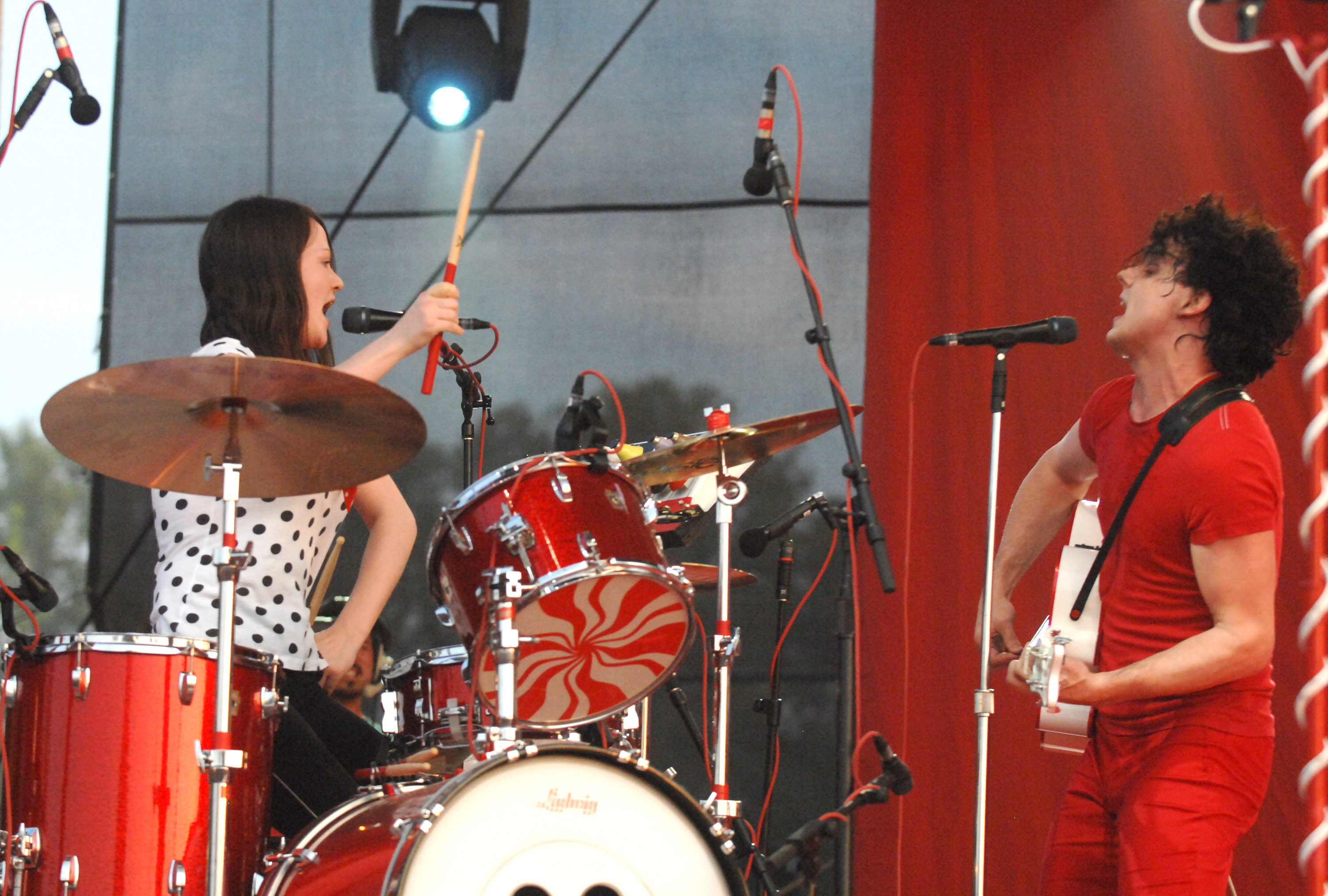 The White Stripes live