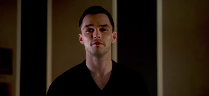 Nicholas Hoult spielt den schmierigen und gewissenslosen Steven Stelfox in „Kill Your Friends“