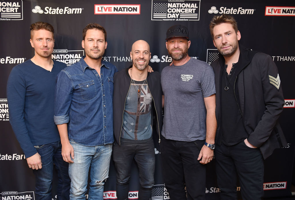 Müssen sich viel Kritik anhören: Nickelback, hier mit Chris Daughtry am 1. Mai 2017 in New York