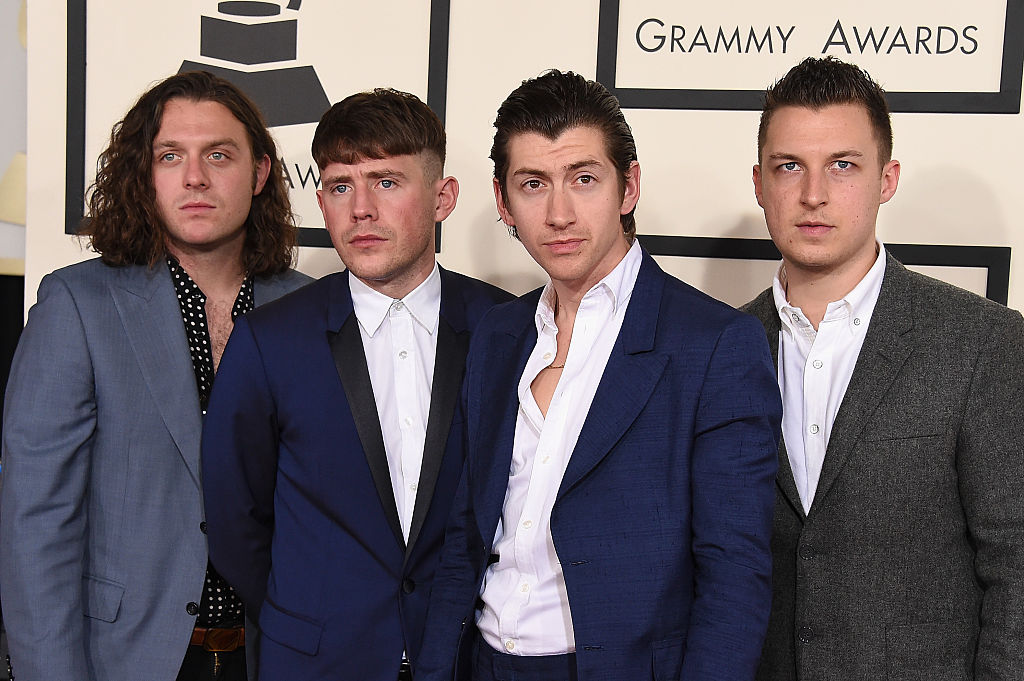 Die Arctic Monkeys, hier bei den Grammys 2015