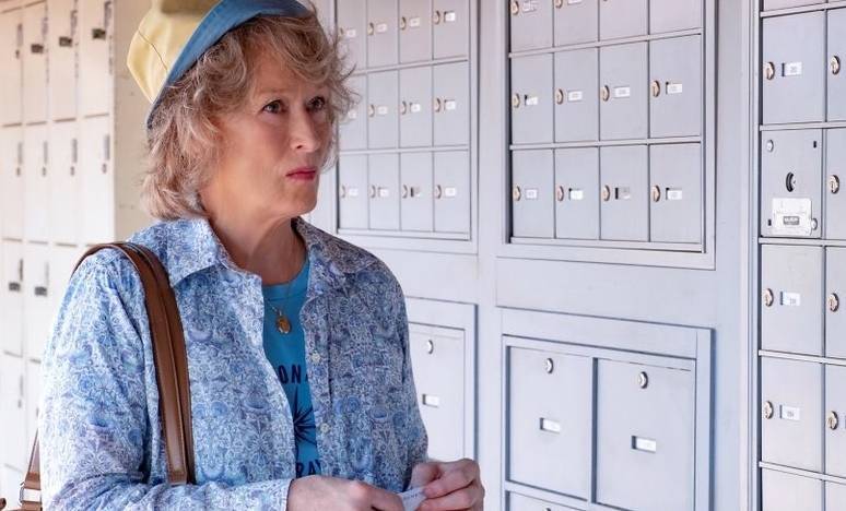 Meryl Streep in einer Szene aus Steven Soderberghs „The Laundromat“