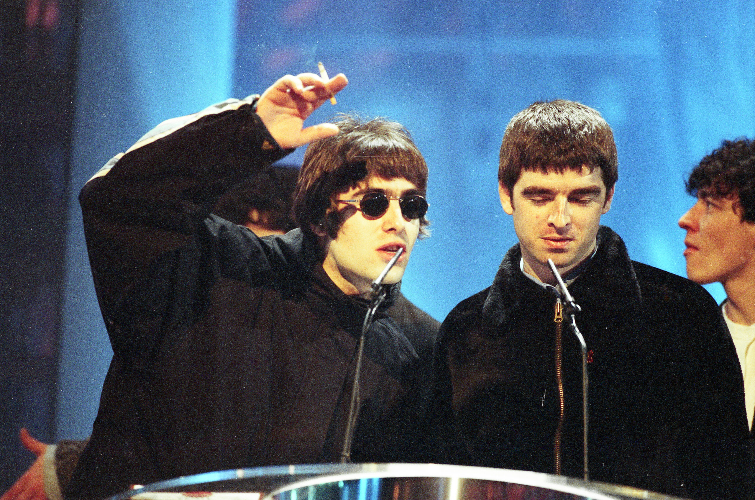 Oasis 1995